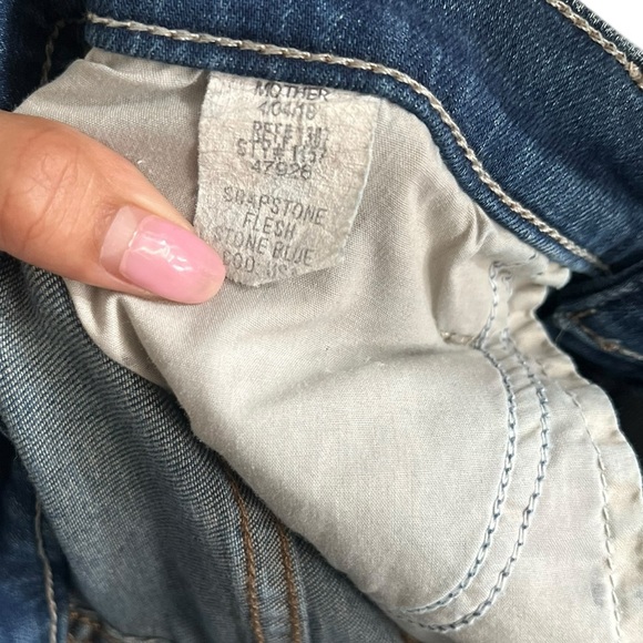 MOTHER Insider Not Rough Enough Crop Frayed Jeans - Picture 3 of 7